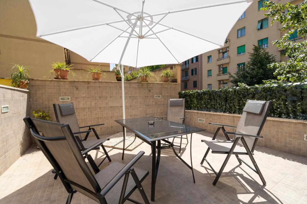 Appia Purple Terrace Apartment In روما المظهر الخارجي الصورة