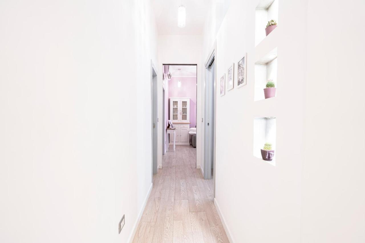 Appia Purple Terrace Apartment In روما المظهر الخارجي الصورة