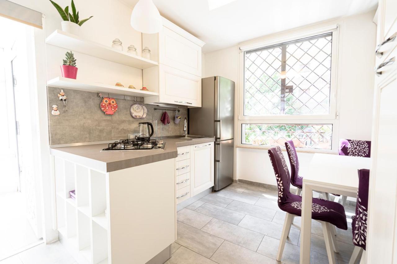 Appia Purple Terrace Apartment In روما المظهر الخارجي الصورة