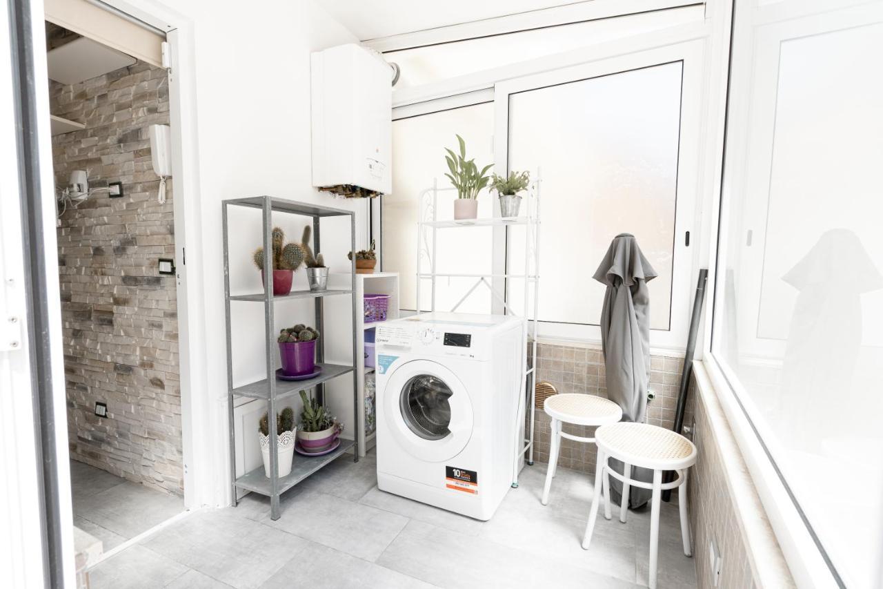 Appia Purple Terrace Apartment In روما المظهر الخارجي الصورة
