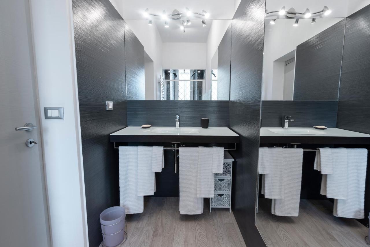 Appia Purple Terrace Apartment In روما المظهر الخارجي الصورة